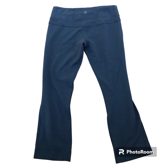 Lululemon Ladies Crops - Picture 2 of 5